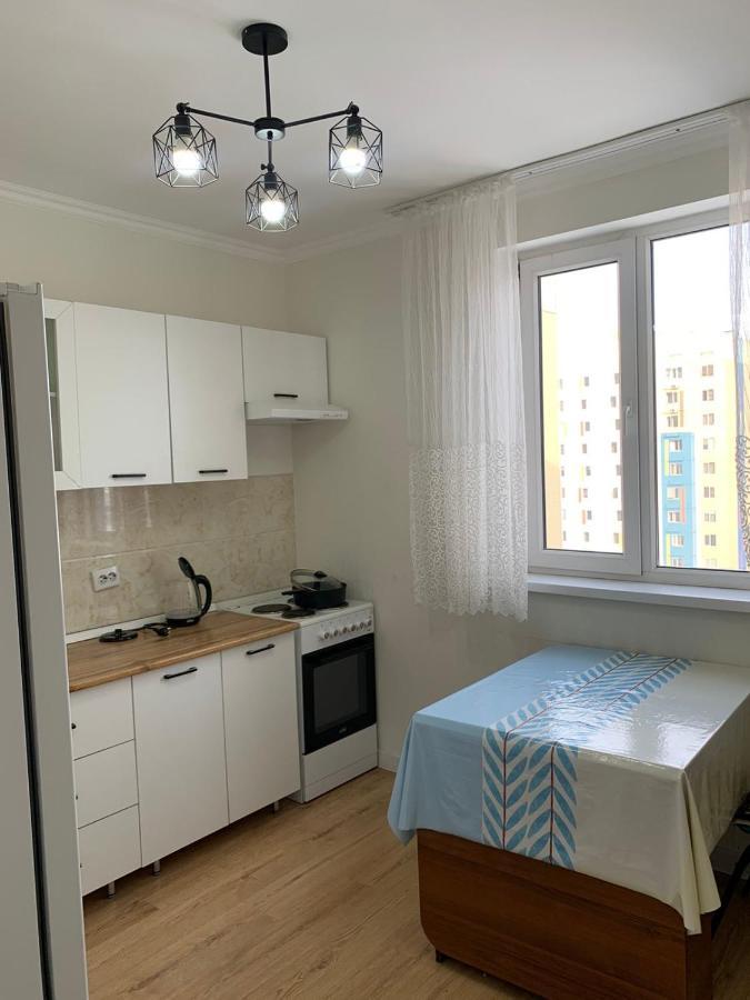 Apartment In Almaty Exterior foto